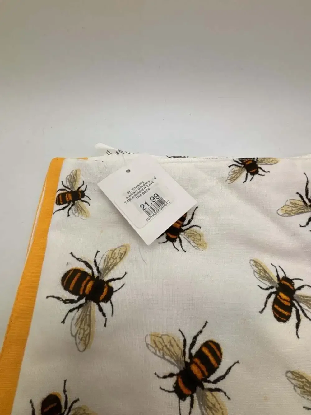 Boston International Bee Print Cotton Table Runner